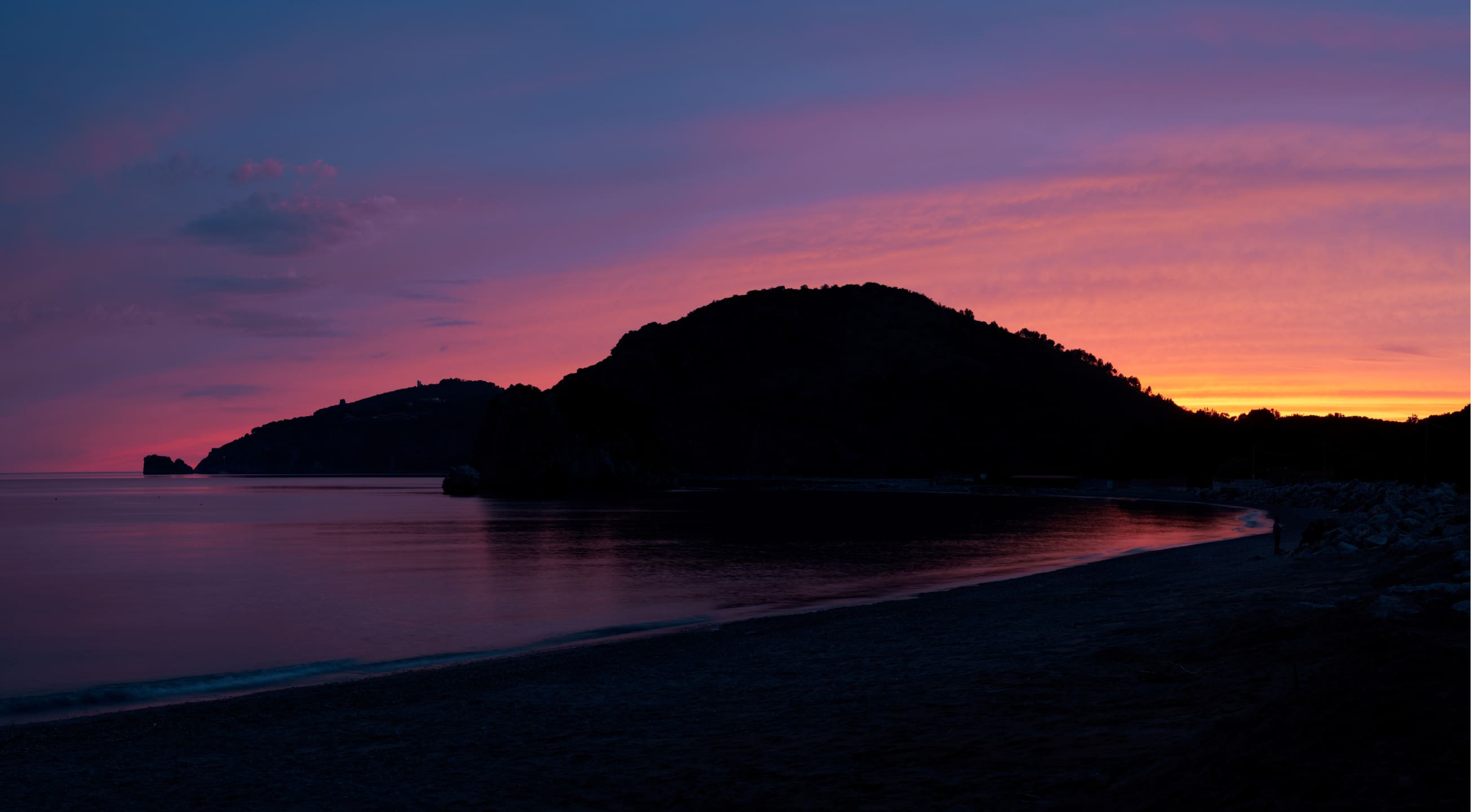 sunset with mountains Cilento